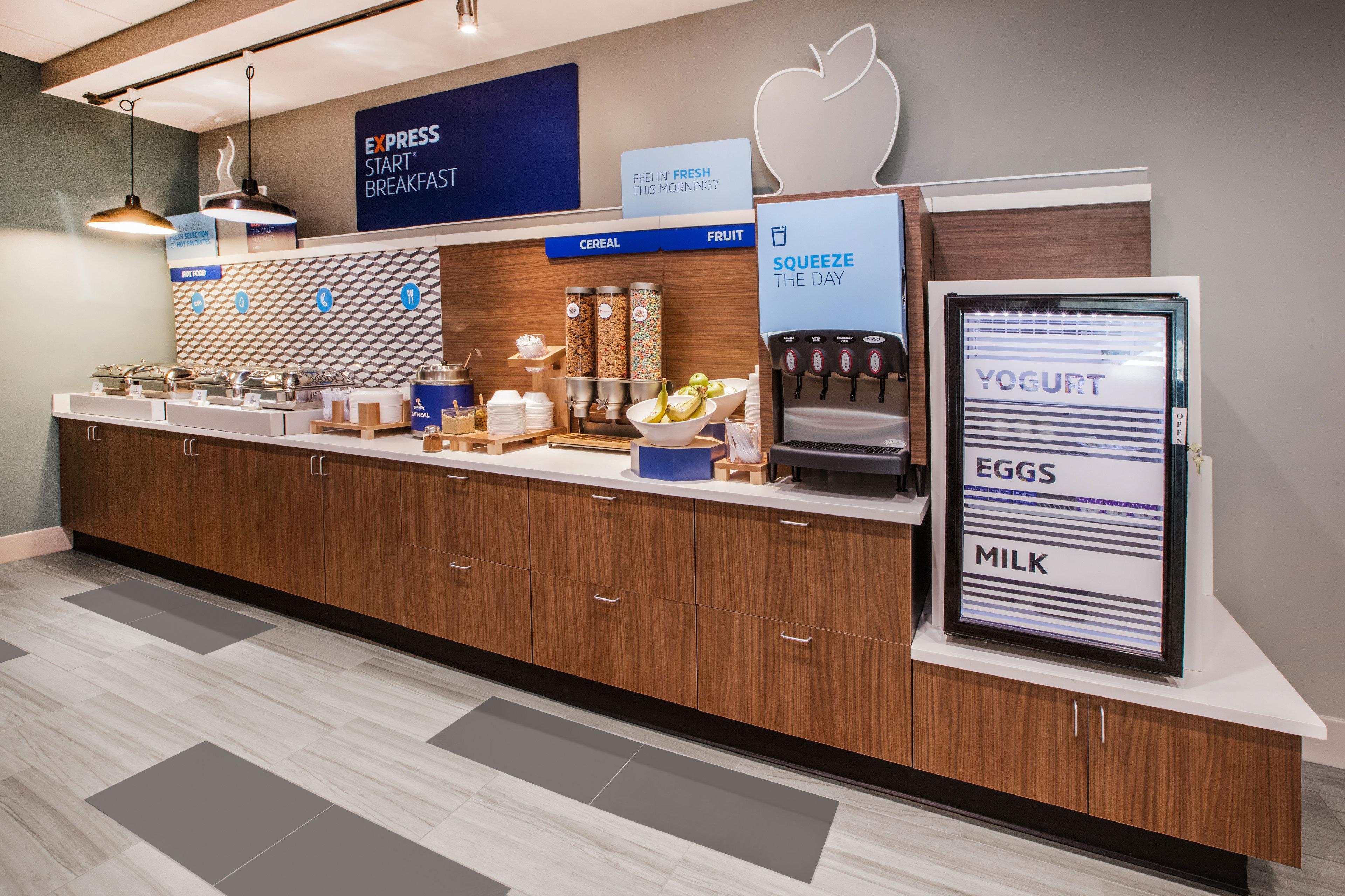 Holiday Inn Express & Suites Morristown By Ihg Bagian luar foto