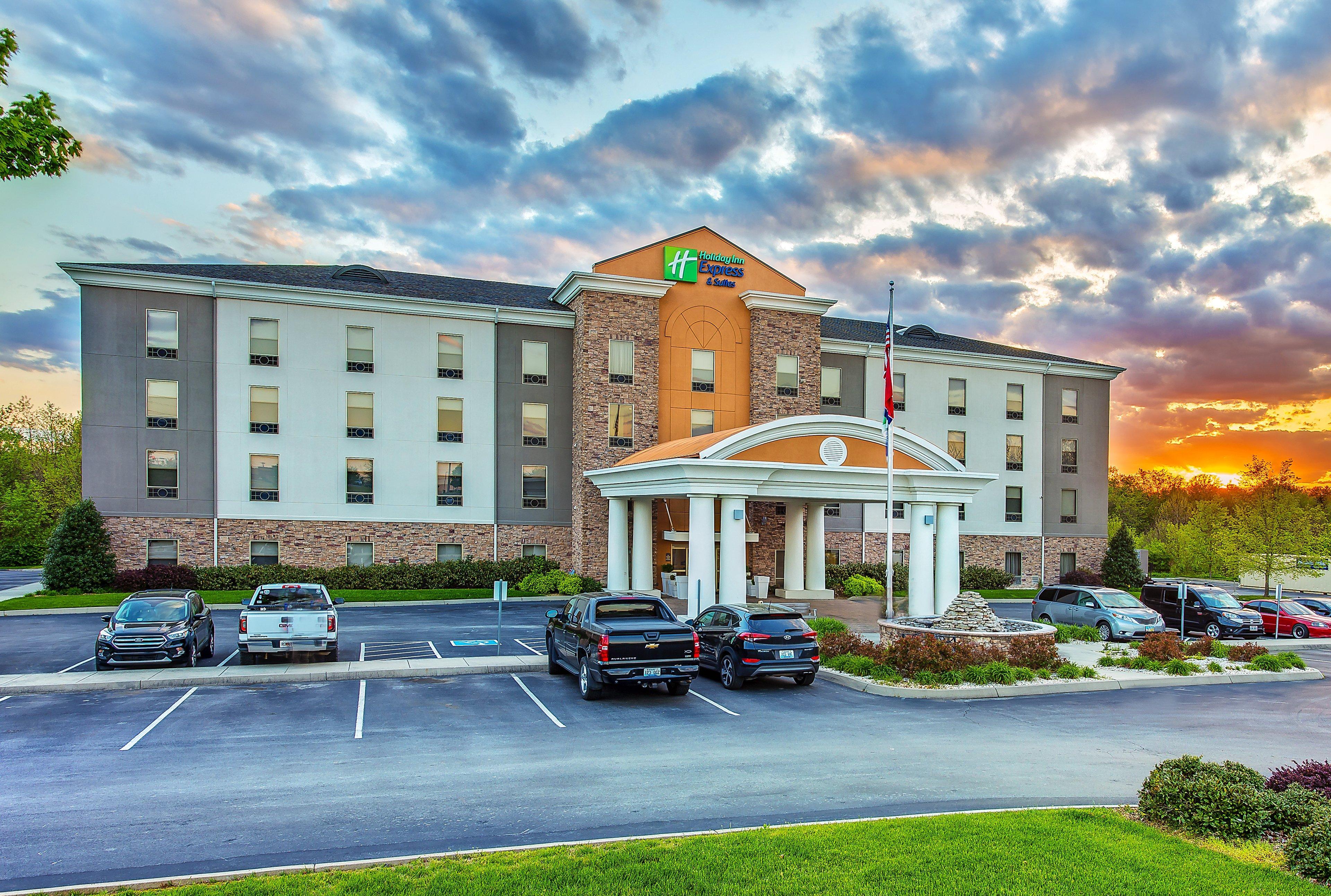 Holiday Inn Express & Suites Morristown By Ihg Bagian luar foto