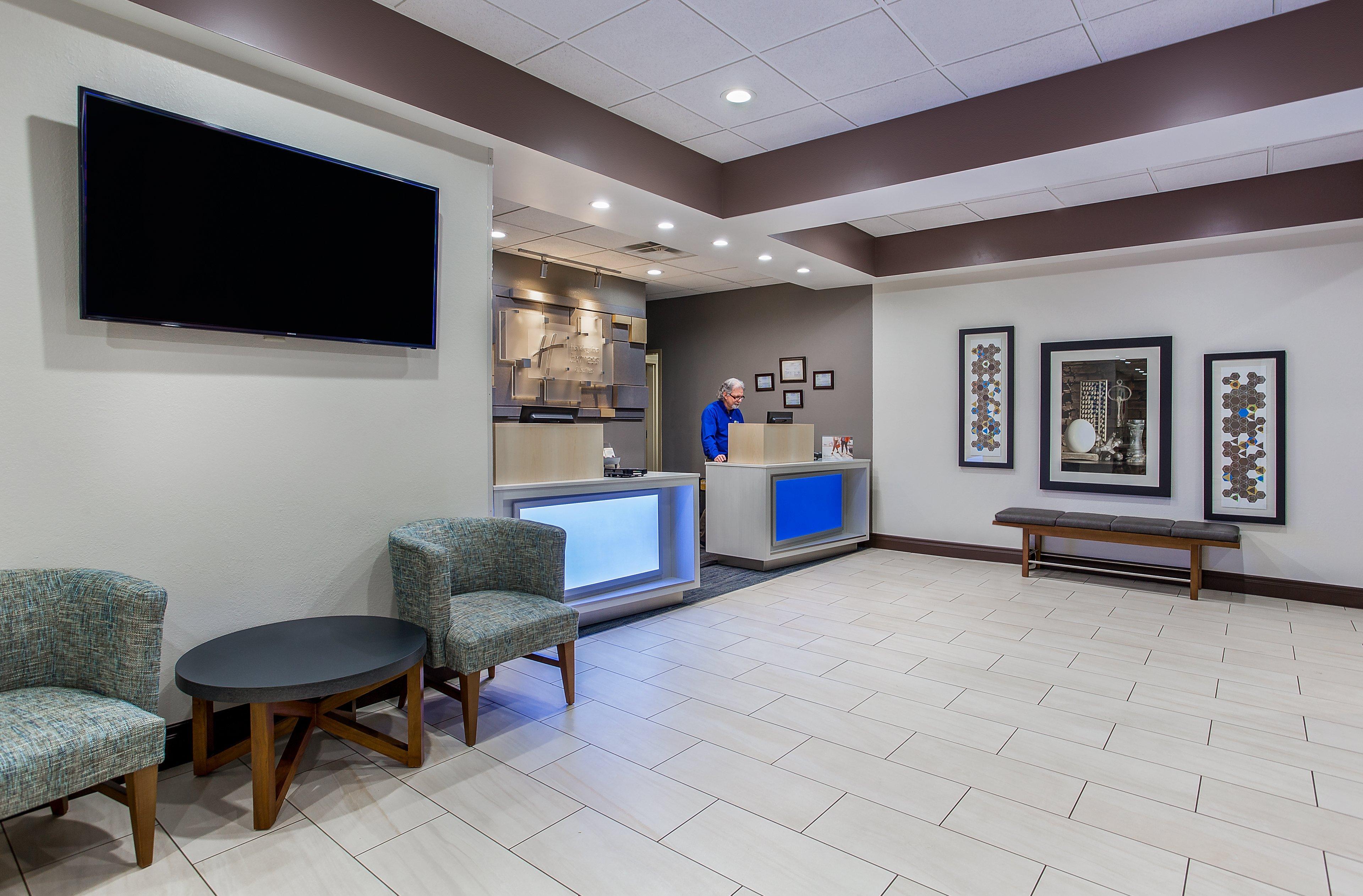 Holiday Inn Express & Suites Morristown By Ihg Bagian luar foto